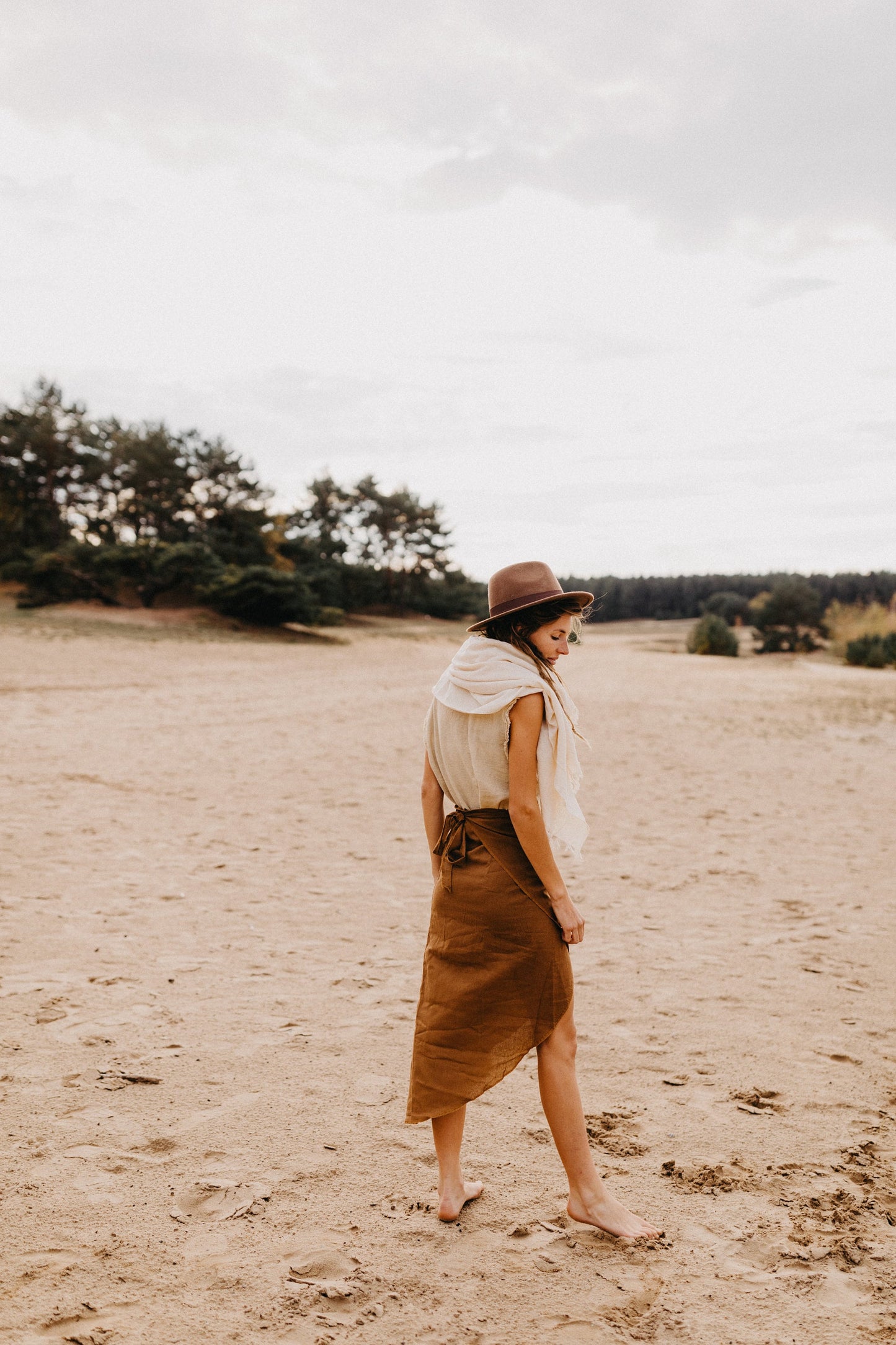 Bohemian high waist wrap skirt made from high quality cotton | Elegant rust colored pareo skirt with ribbon at the waist.