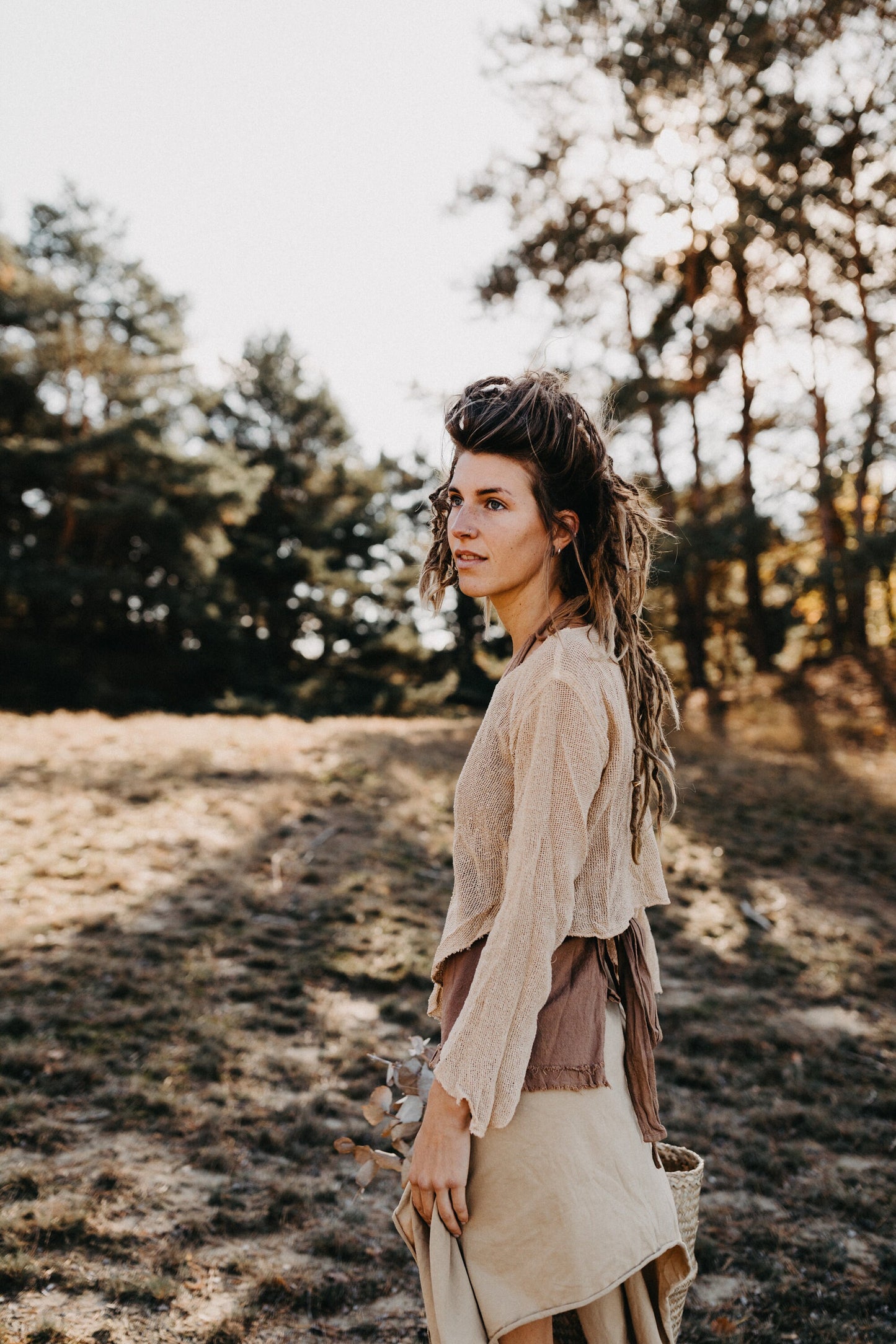 Woven blouse with a boho goddess design | Bohemian pointed top | Gypsy top made from an open weave cotton