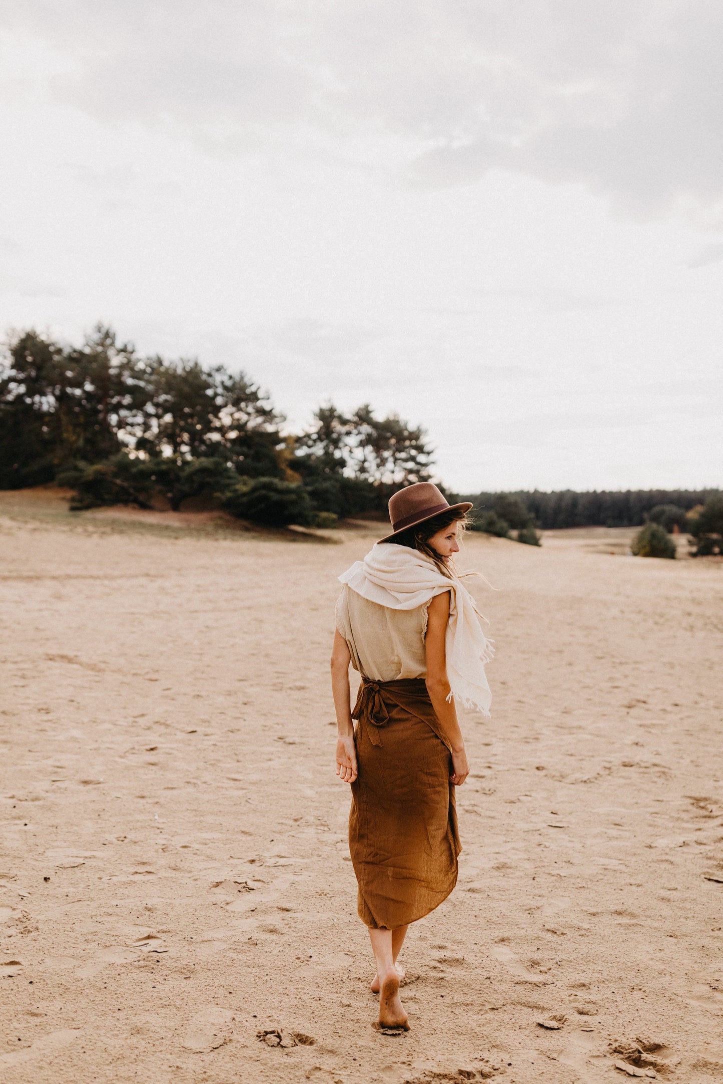 Bohemian high waist wrap skirt made from high quality cotton | Elegant rust colored pareo skirt with ribbon at the waist.