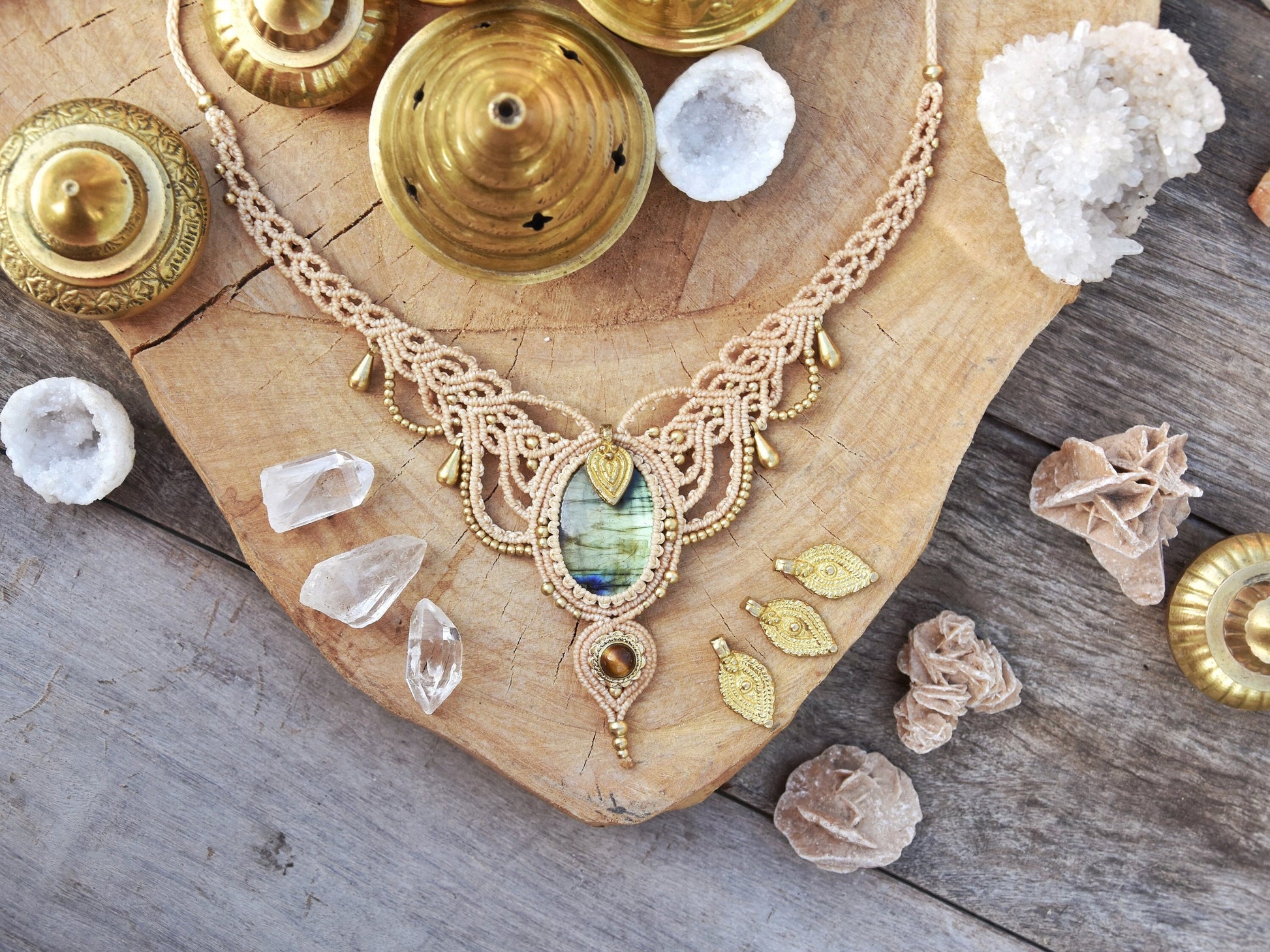 Boho macrame necklace with dangling charms | Tribal Labradorite necklace | Goddess necklace | Victorian style necklace