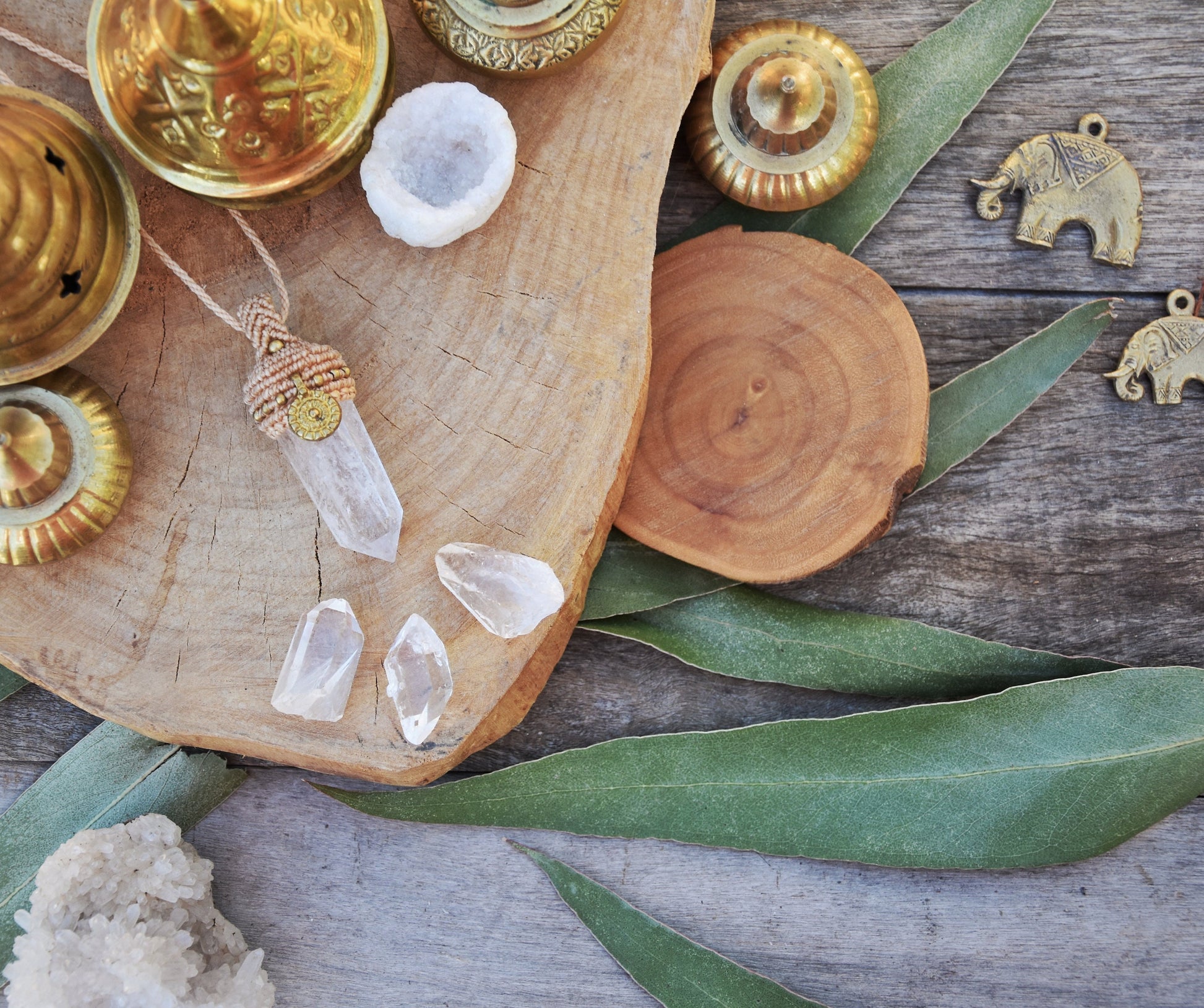 Boho chic macrame pendant with brass charm | Clear quartz point necklace | pendulum necklace | boho necklace