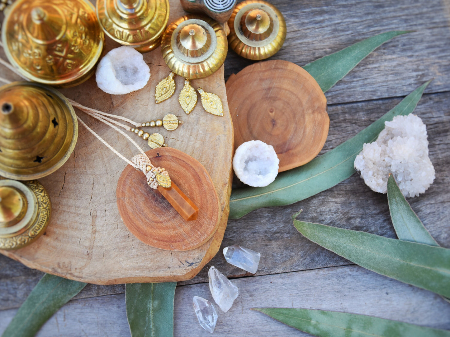 Small tower crystal pendant | Boho pendant | Yoga pendant | Spiritual pendulum | natural pendant