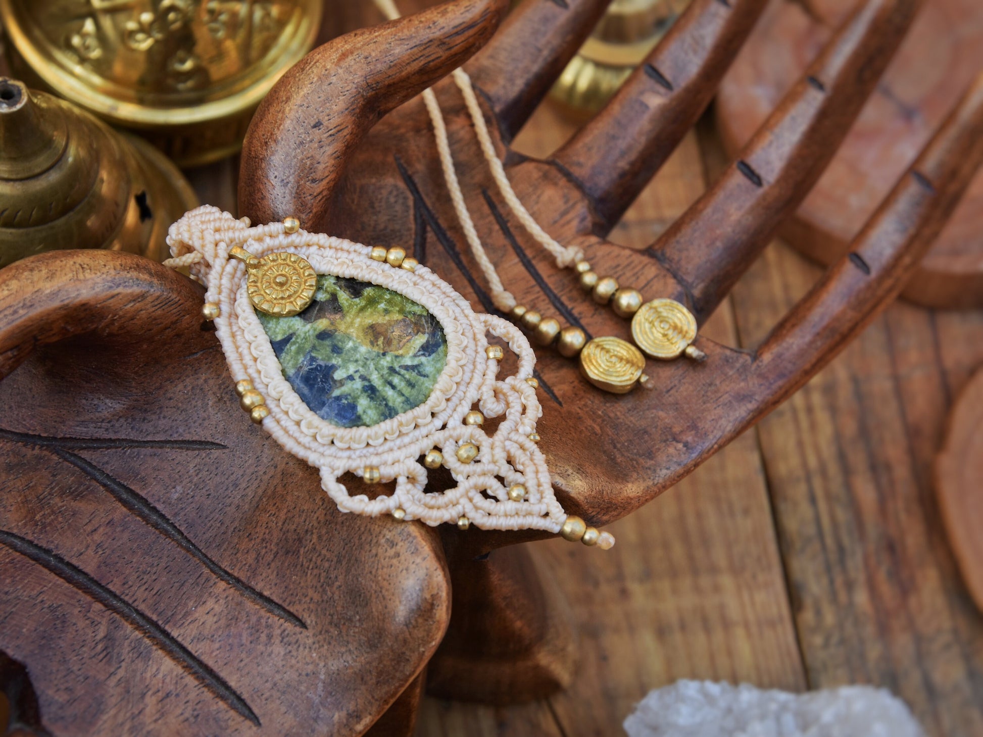 Cute boho pendant | Ornamental macrame pendant | crystal necklace | gemstone necklace | yoga necklace