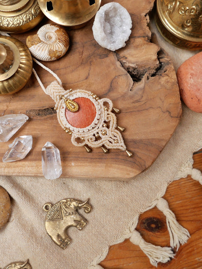 Dreamy macrame pendant with drop charms | Cute boho chic gemstone pendant