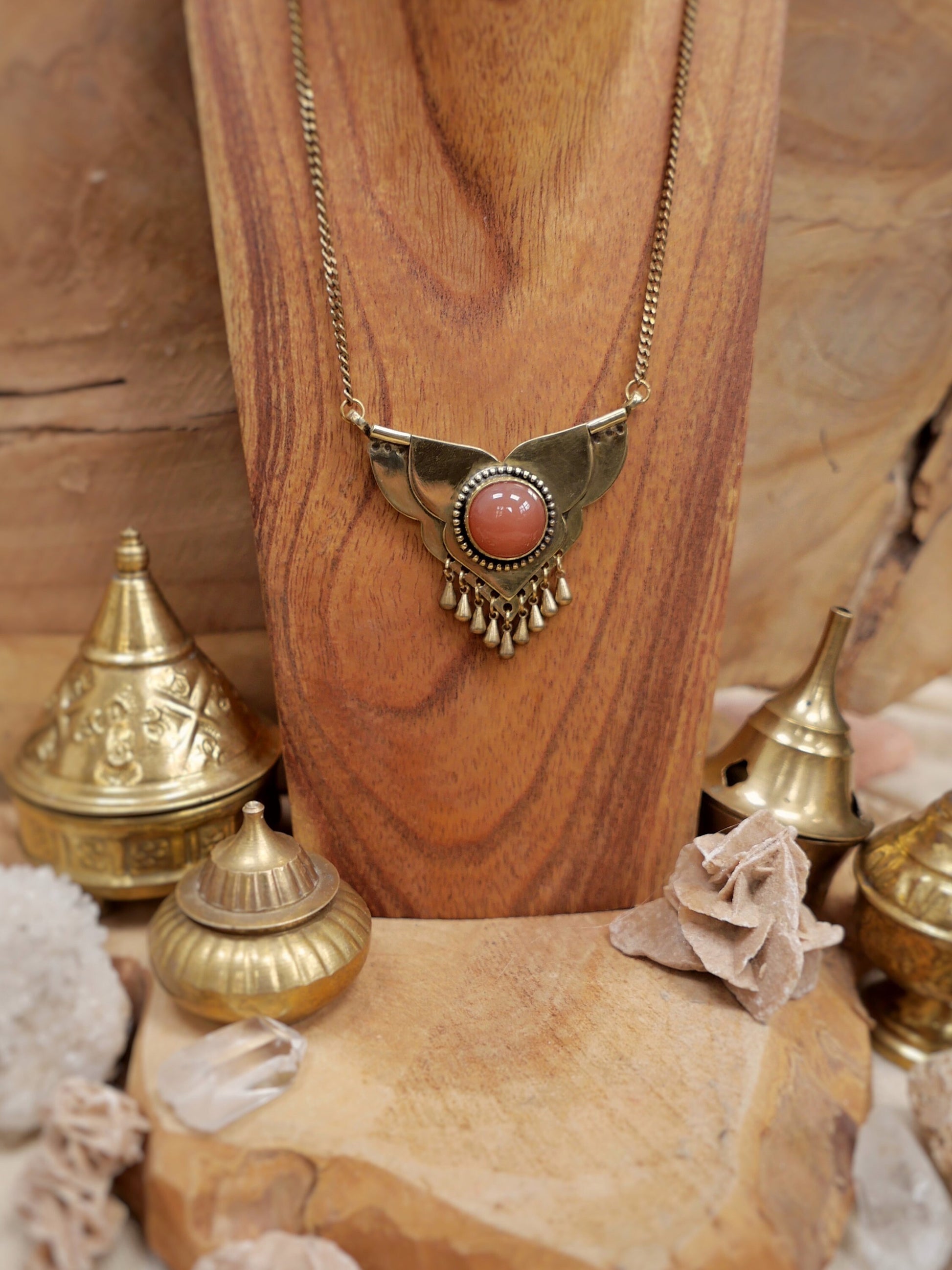 Brass boho necklace with dangling drops and a peach Moonstone crystal | Spiritual tribal brass necklace