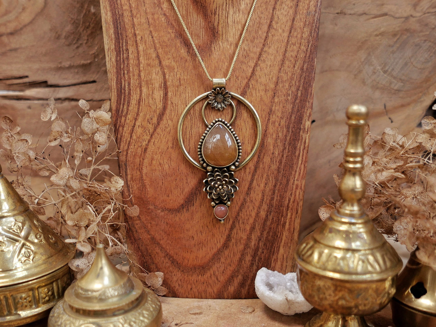 Boho flower pendant made from brass| Large bohemian gemstone pendant | Goddess pendant necklace with healing crystals