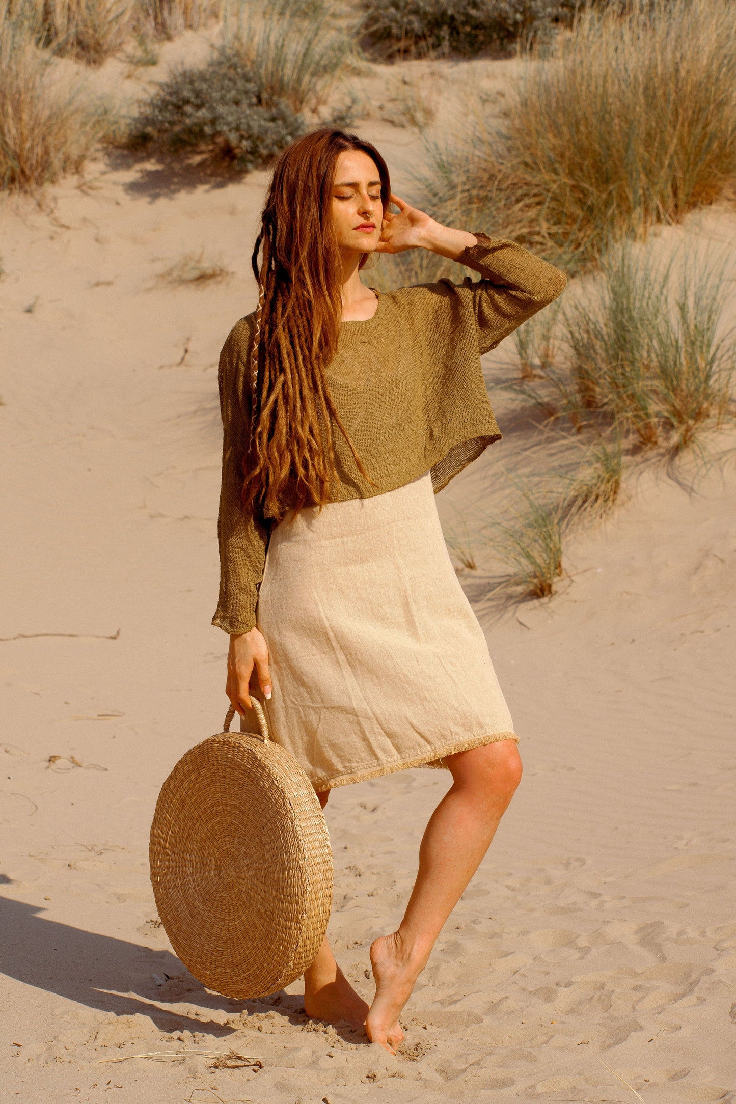 Loose fit cropped boho blouse with a beautiful open weave cotton fabric | Wood brown