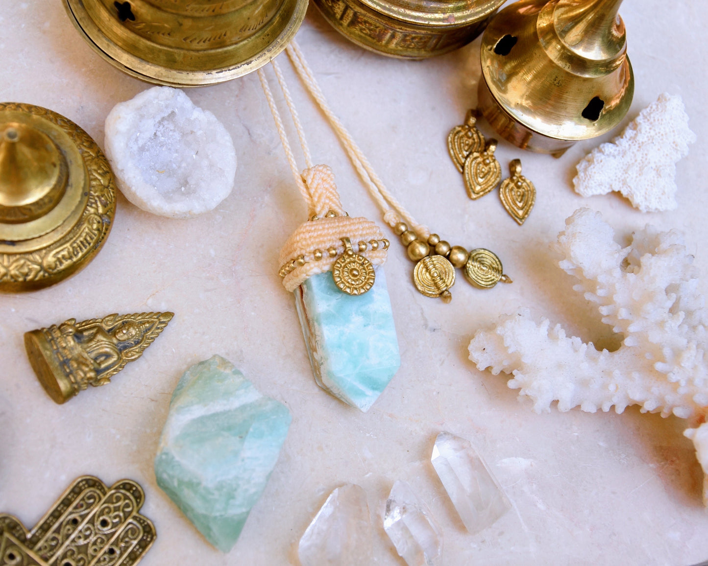 Boho crystal tower necklace | Ethnic pendant | Boho necklace | Free spirit jewelry | Beach necklace