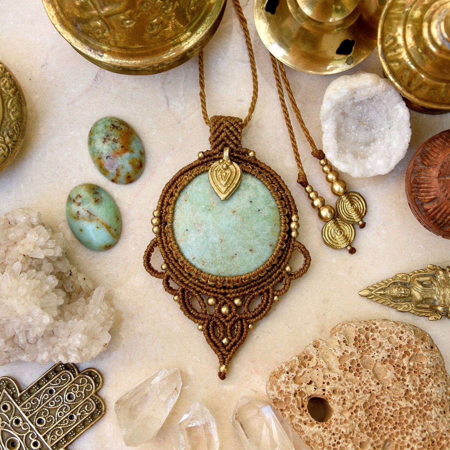 Large round gemstone pendant | Bohemian pendant | Boho necklace | Crystal necklace | chrysoprase necklace