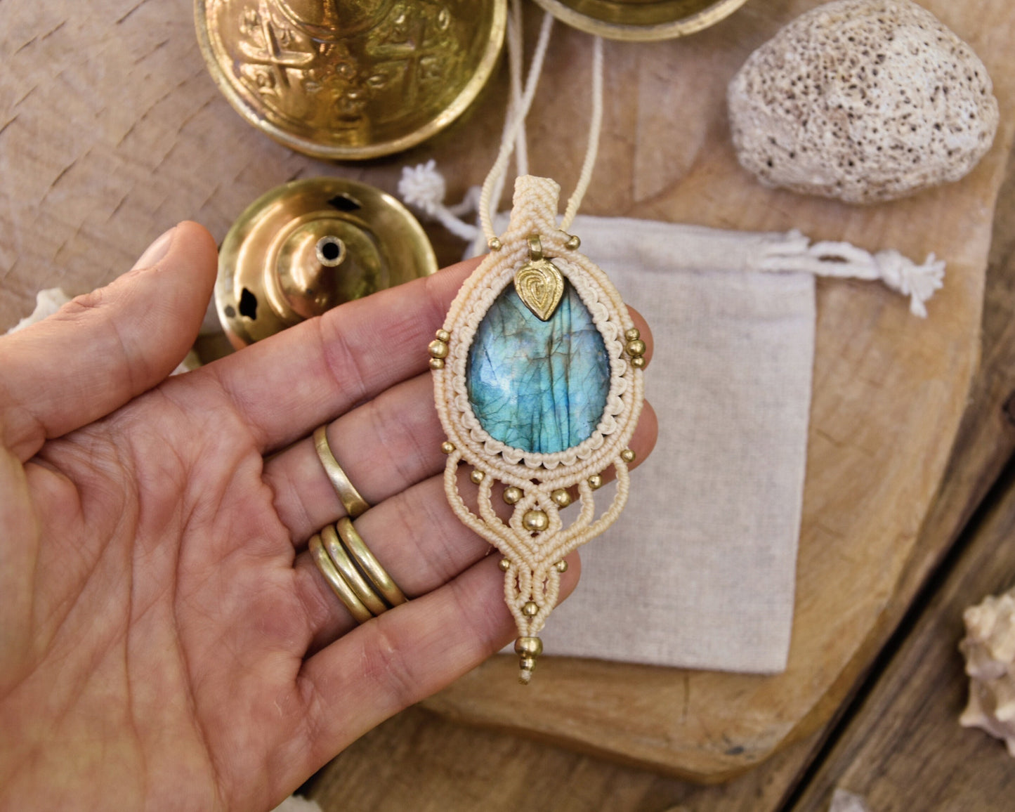 Blue Labradorite macrame pendant | Boho crystal pendant | Large gemstone pendant | Spiritual jewelry | Meditation necklace