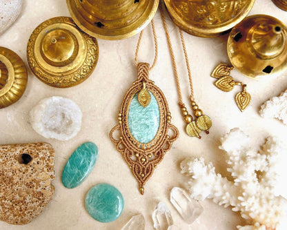 Amazonite pendant| Boho macrame pendant | yoga pendant | Gemstone amulet | spiritual necklace