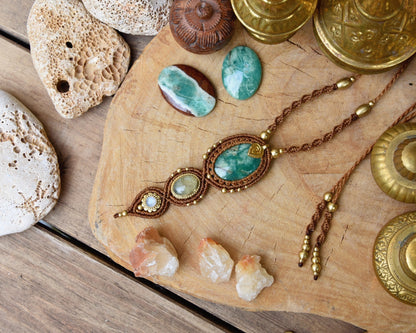 Multiple stone necklace | gemstone necklace | boho necklace | tribal necklace | chrysoprase necklace