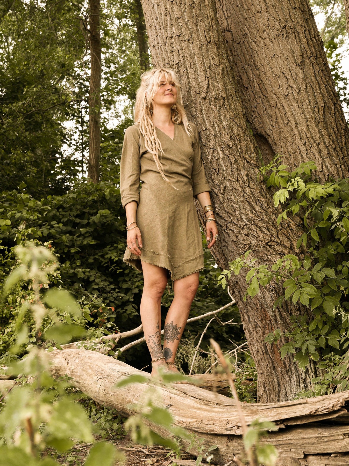 Bohemian wrap dress with fringed edges in natural cotton | Cinnamon